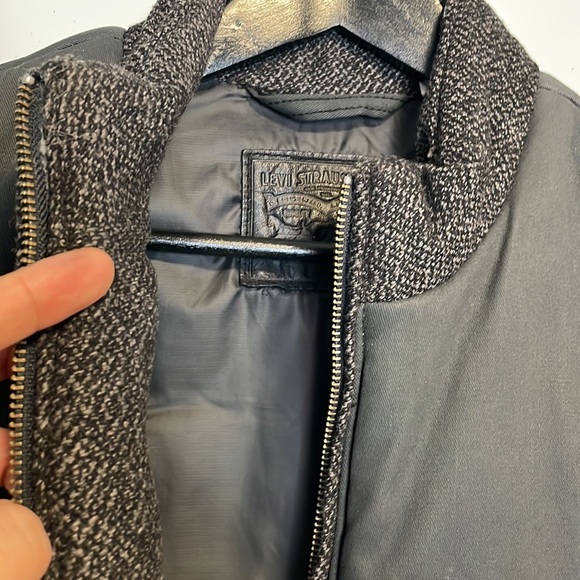 Levi’s Men’s Vest - Picture 5 of 5